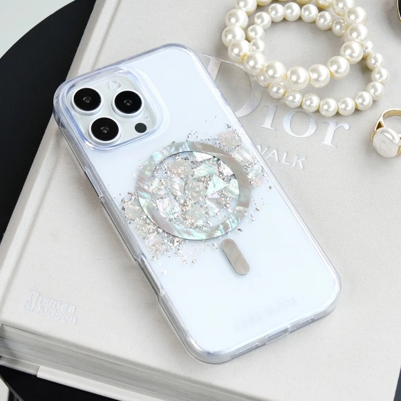 CASE • MATE
Touch of Pearl MagSafe
IPHONE 16 PRO
$50 USD - Picture 2 of 14